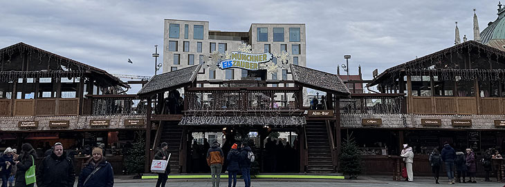 Eiszauber mit Panoramabar (©Foto: MartiN Schmitz)